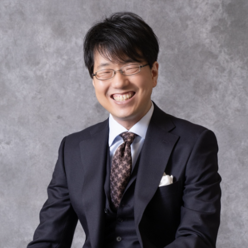 無駄な思考から経営者の時間を守る行政書士
